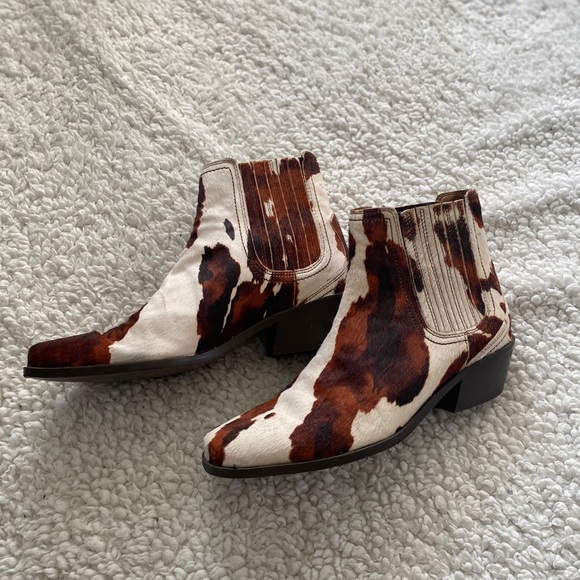 Booties - Picture 1 of 4